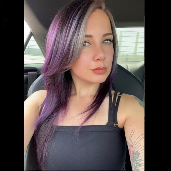 Meet your Posher, Blair - Picture 1 of 2